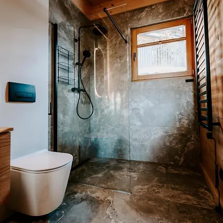 Dom Ku Szczytom - Jacuzzi&sauna * Kościelisko
